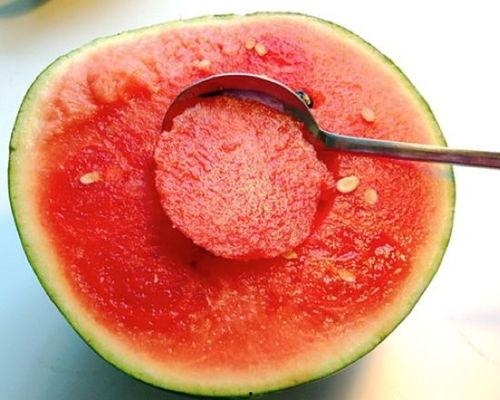 网红吃瓜事件有哪些原因,揭秘背后五大诱因