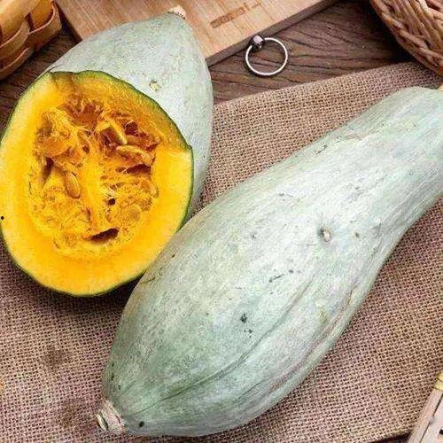 网红周丽珊吃瓜图片,瓜界新宠儿