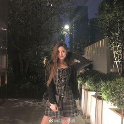 王校长吃瓜网红