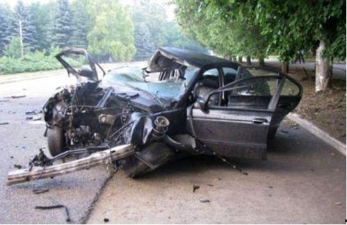 吃瓜车祸网红是谁啊图片,网络热议背后的真相