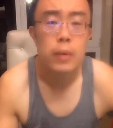 吃瓜网红打篮球视频