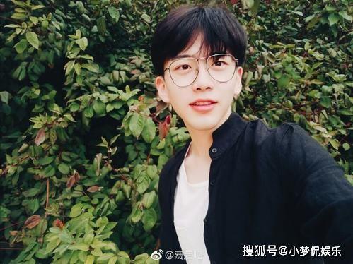 梓婷吃瓜的网红,揭秘网红圈幕后故事 第3张 梓婷吃瓜的网红,揭秘网红圈幕后故事 第3张